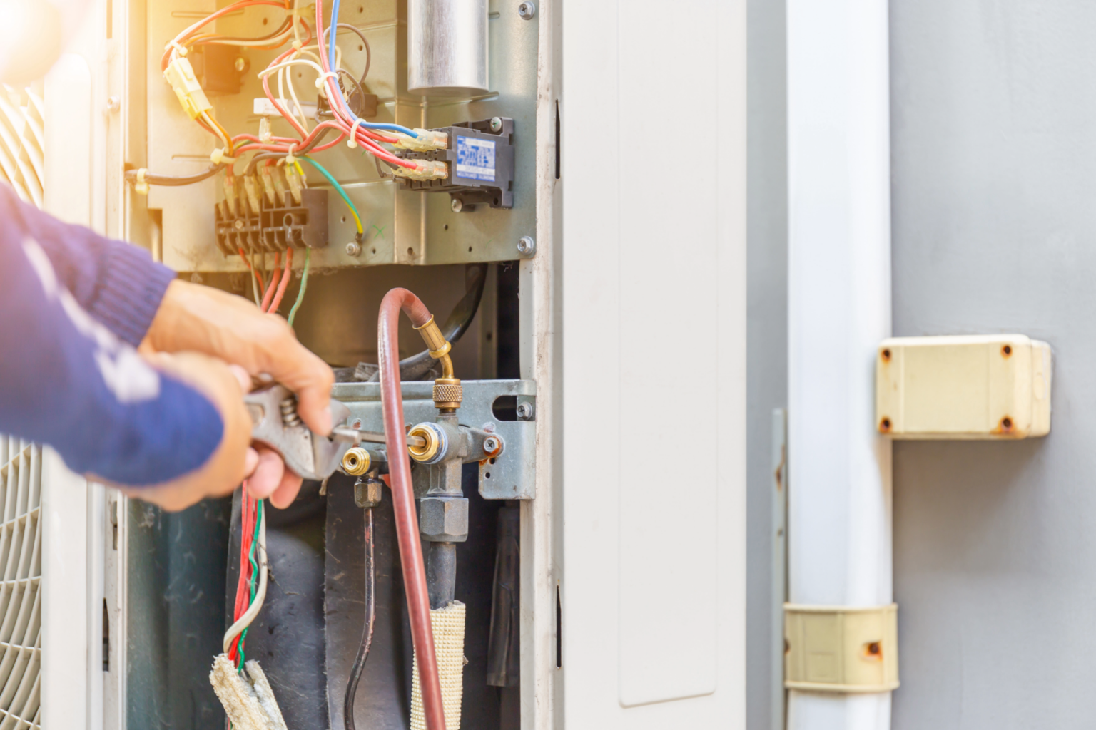 Furnace repair service in Oakville, Ontario